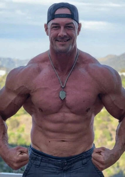 Aaron Reed, host of The SuperNatural Weekend, posing outdoors.
